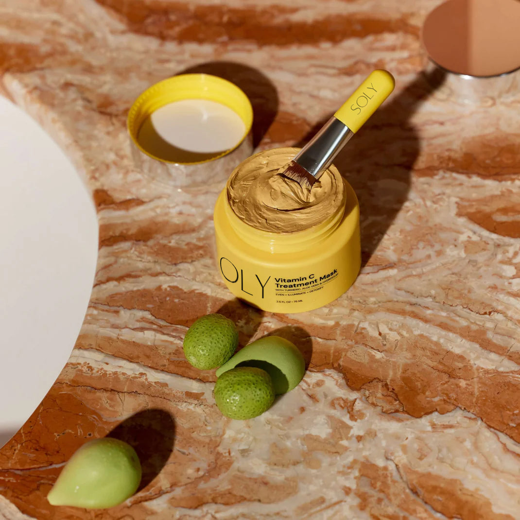 10-Minute Vitamin C Clay Mask