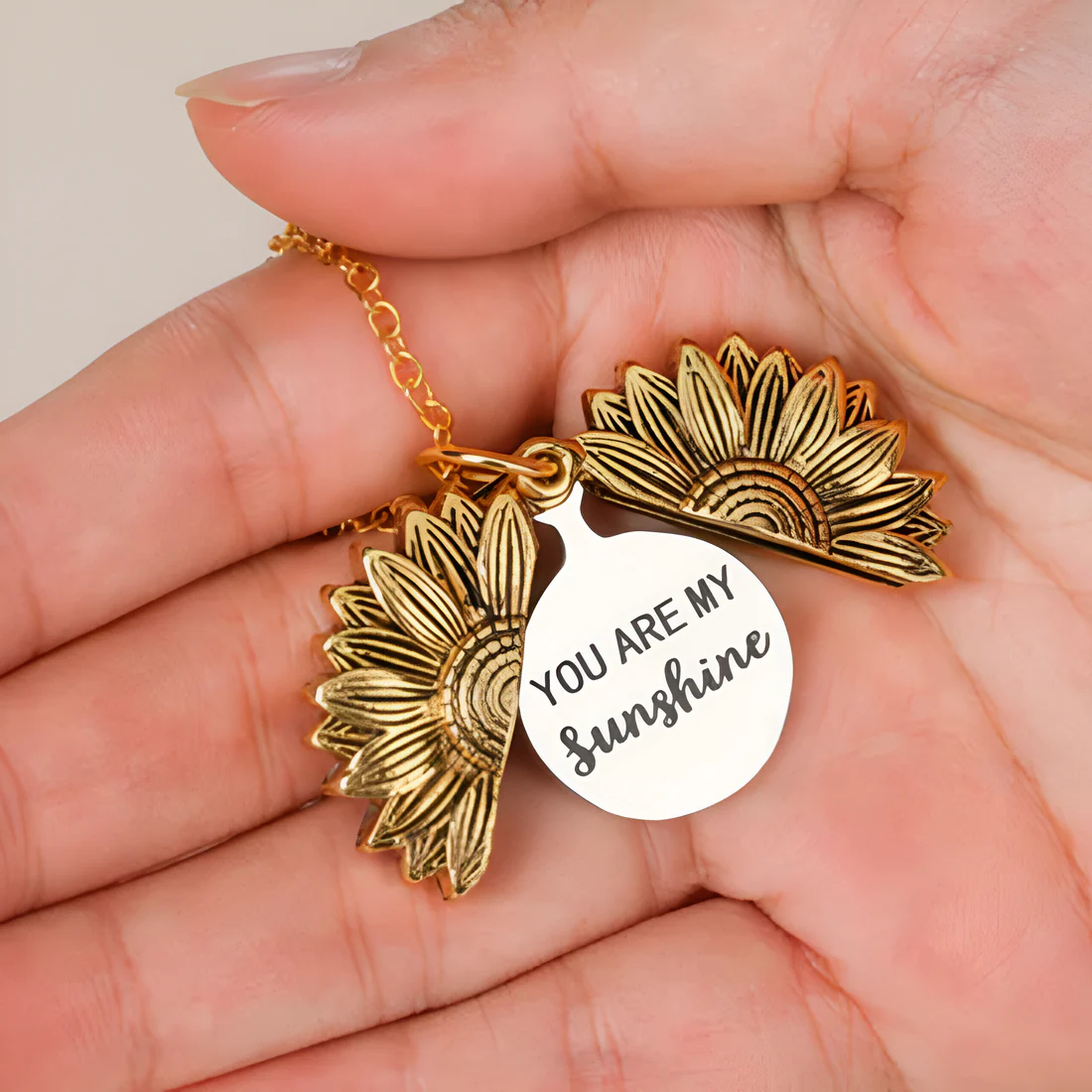 🔥🌞"You Are My Sunshine" Sunflower Necklace🌻