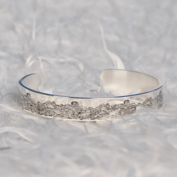 For Granddaughter - I'll Always Be There For You Wave Cuff Bracelet